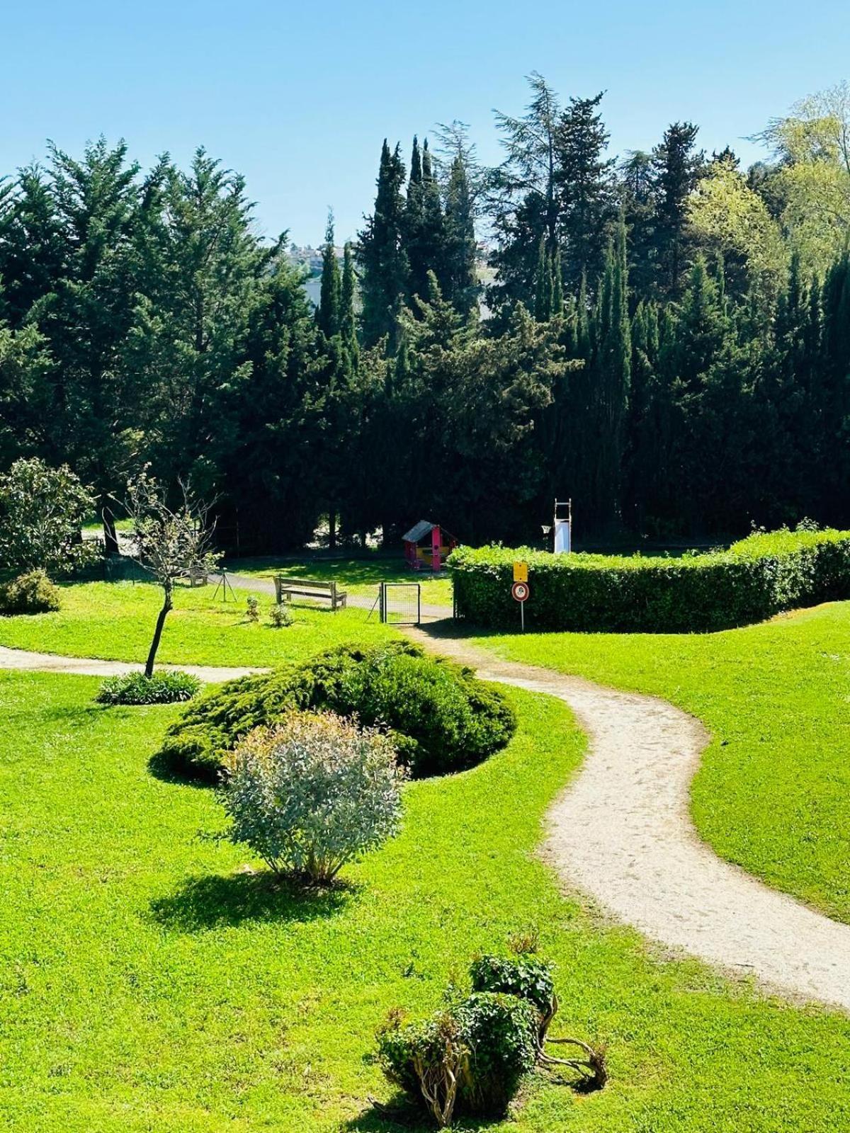 Spacieux 2 Chambres 65M2 Climatise Au Village Medieval Entre Nice Et Antibes Villeneuve-Loubet Exterior photo